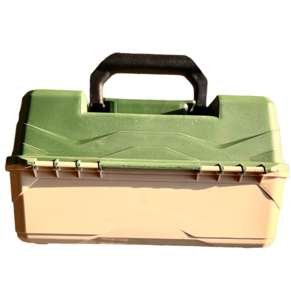 2 Tray Tackle Box - Picture 10 of 12